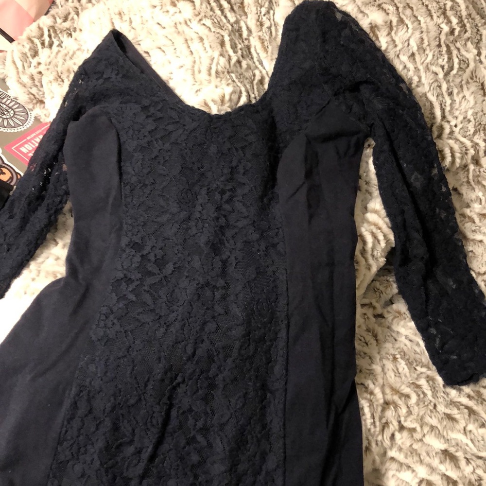 navy blue dress